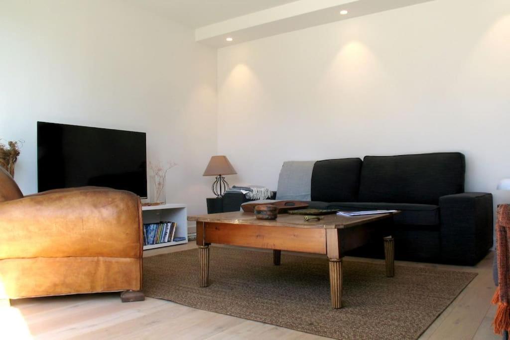 Maison De Lesconil A 500 M De La Holiday home *